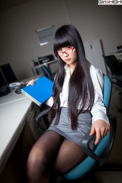 姬小满流眼泪翻白眼流口水的表情